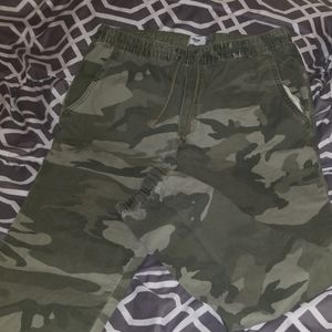 Old navy camo pants
